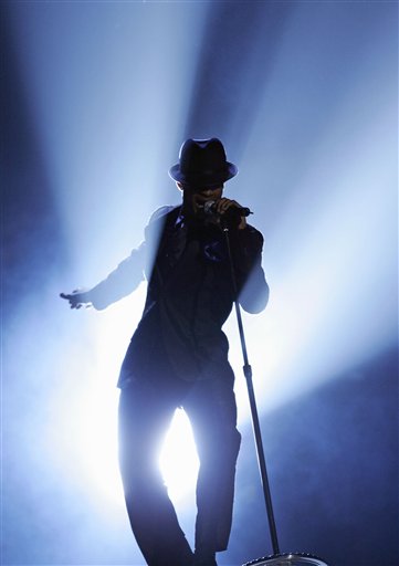 usherrrrrrrrrrrrrrrrrrrrrrrrrrrrrrrr
